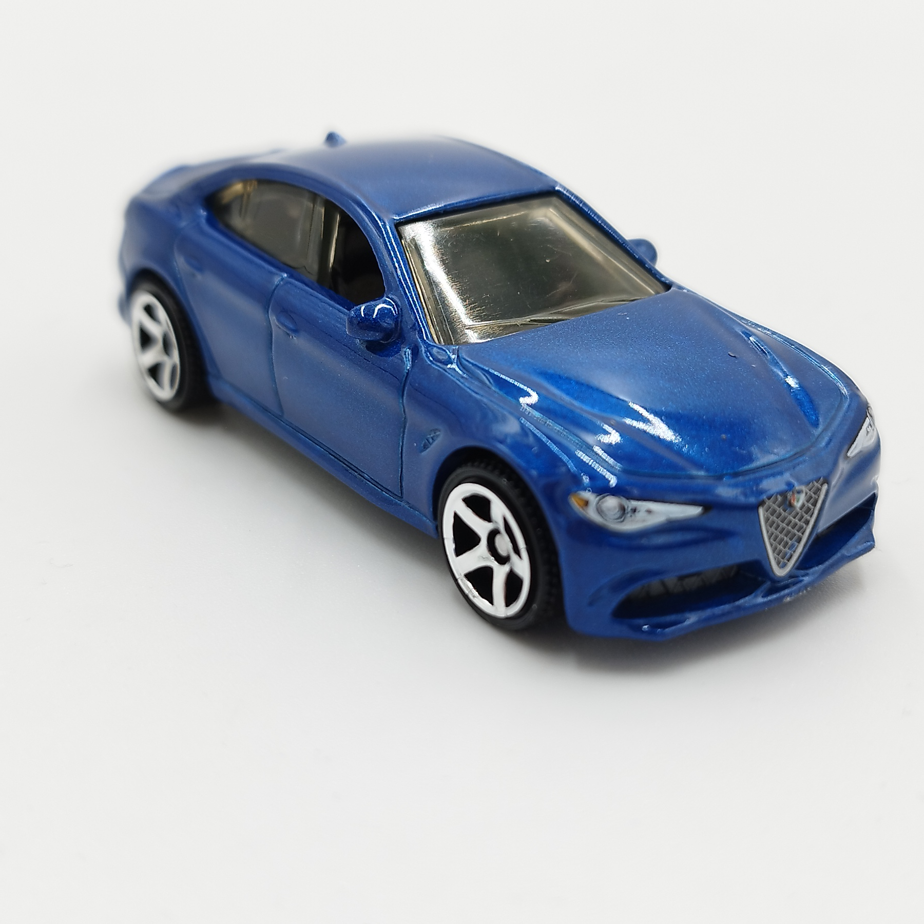 matchbox_giulia_blue_(1).png