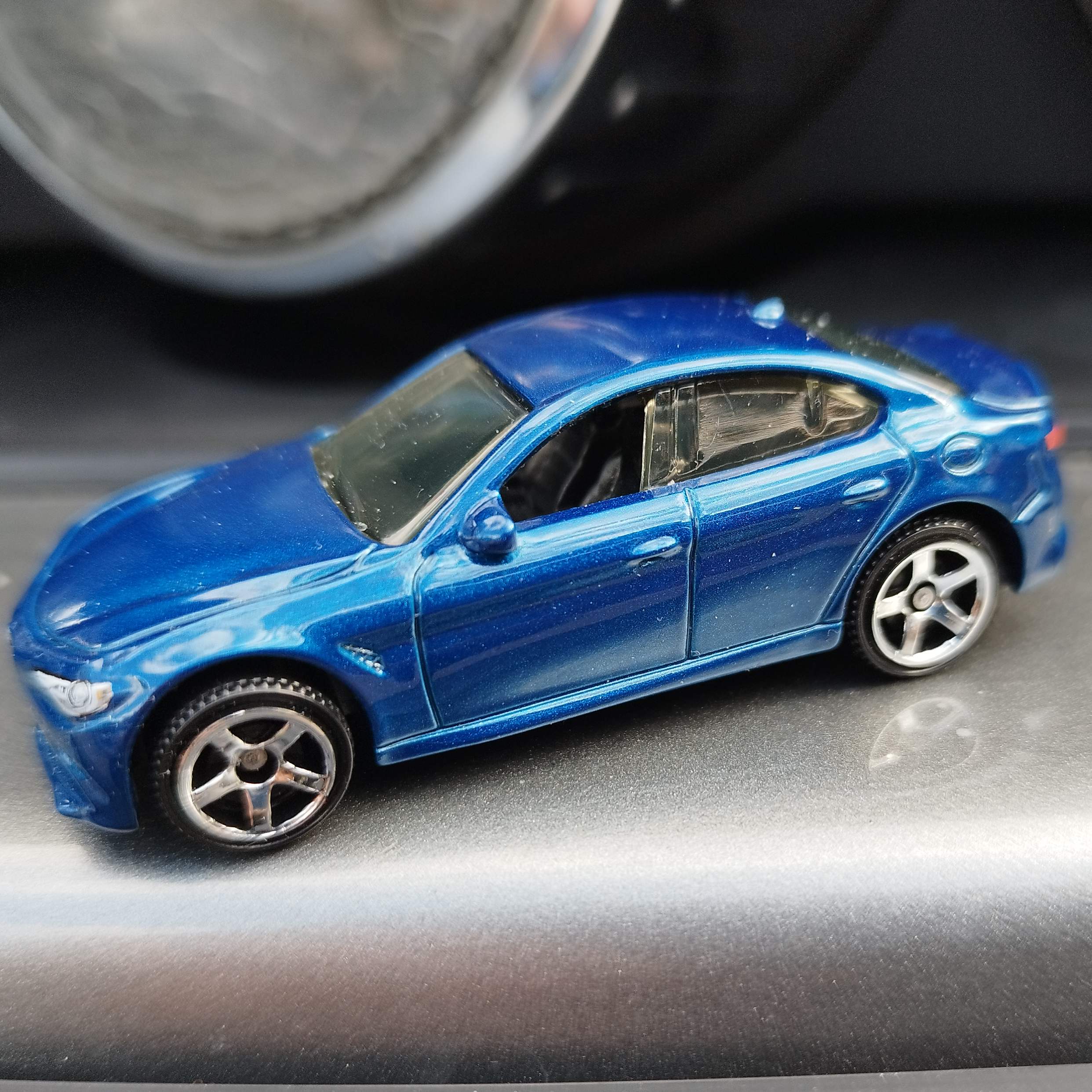 matchbox_giulia_blue_(3).png